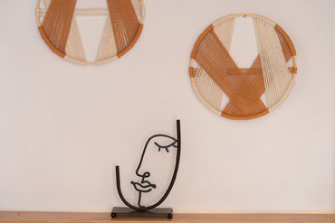 Decoration details at Sunset coast house wood in Sifnos