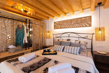 Modern room at Sunset coast house Stone